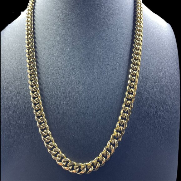 Gold Tone Cuban Link Chain Necklace Chunky Hip Hop Streetwear Statement NWOT - Picture 3 of 8